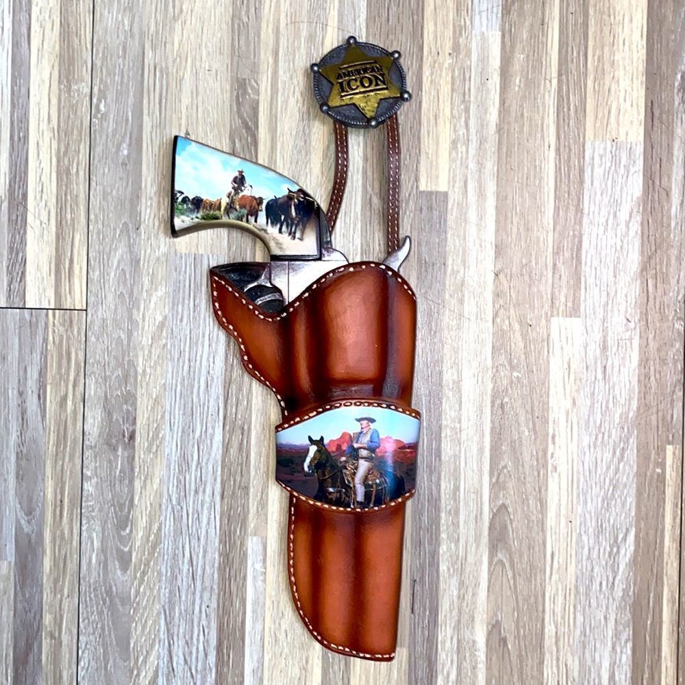 John Wayne American Icon ceramic wall art replica pistol movie clip prop house - Picture 2 of 11